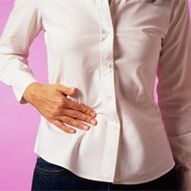 Durchfall bei Männern ist ein Symptom für das Vorhandensein von Parasiten